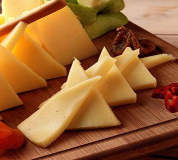 Kaliteli Taze Kaşar Peynirini Nasıl Anlarsınız?