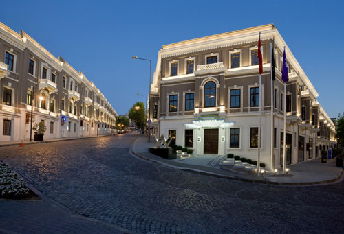W İstanbul 2013’ün en mükemmel otellerinden biri seçildi