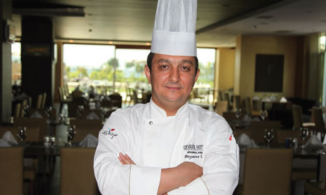 Mutfaktaki “tatlı ve sert”: Cevahir Hotel Asia Executive Şefi Beyazıt İde