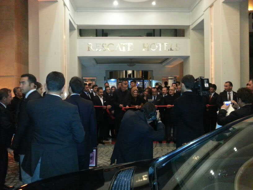 Başbakan Erdoğan Van’da Rescate Otel’in Açılışını Yaptı