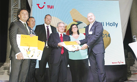 Gloria Hotels&Resorts’e TUI Holly 2014” ödülü