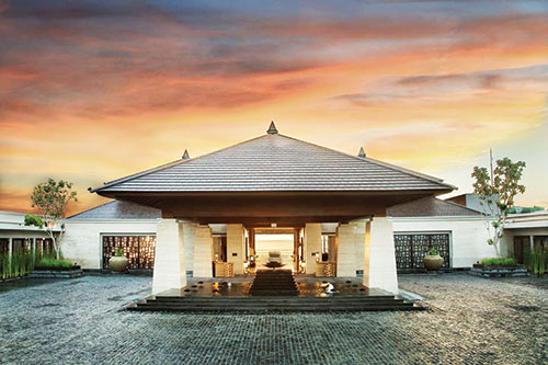 The Ritz-Carlton, Bali Açıldı