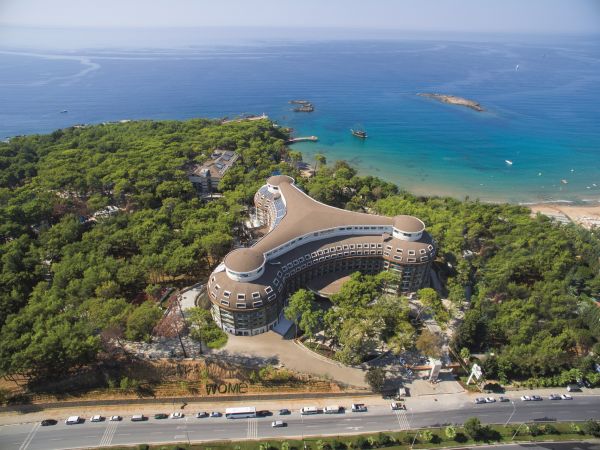 Türkiye’nin en lüks aile oteli Antalya’da kapılarını açtı