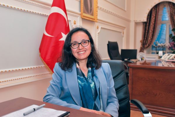 İstanbul Valiliği Turizmden Sorumlu Vali Yardımcısı Hülya Kaya: “İstanbul’u bir kadın gibi görüyorum”