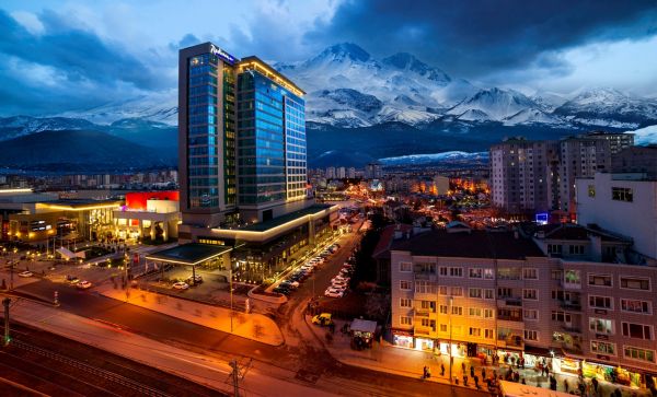 Radisson Blu Hotel Kayseri, dünya birincisi…