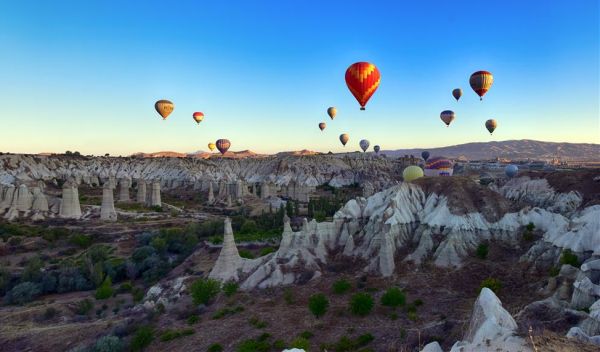 Kapadokya’da Ukraynalı turistlerin balon turlarına şartlı onay…