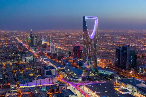 Suudi Arabistan kısıtlamaları 20 gün daha uzattı