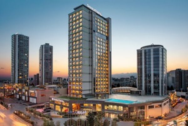 DoubleTree by Hilton İstanbul Ataşehir açıldı