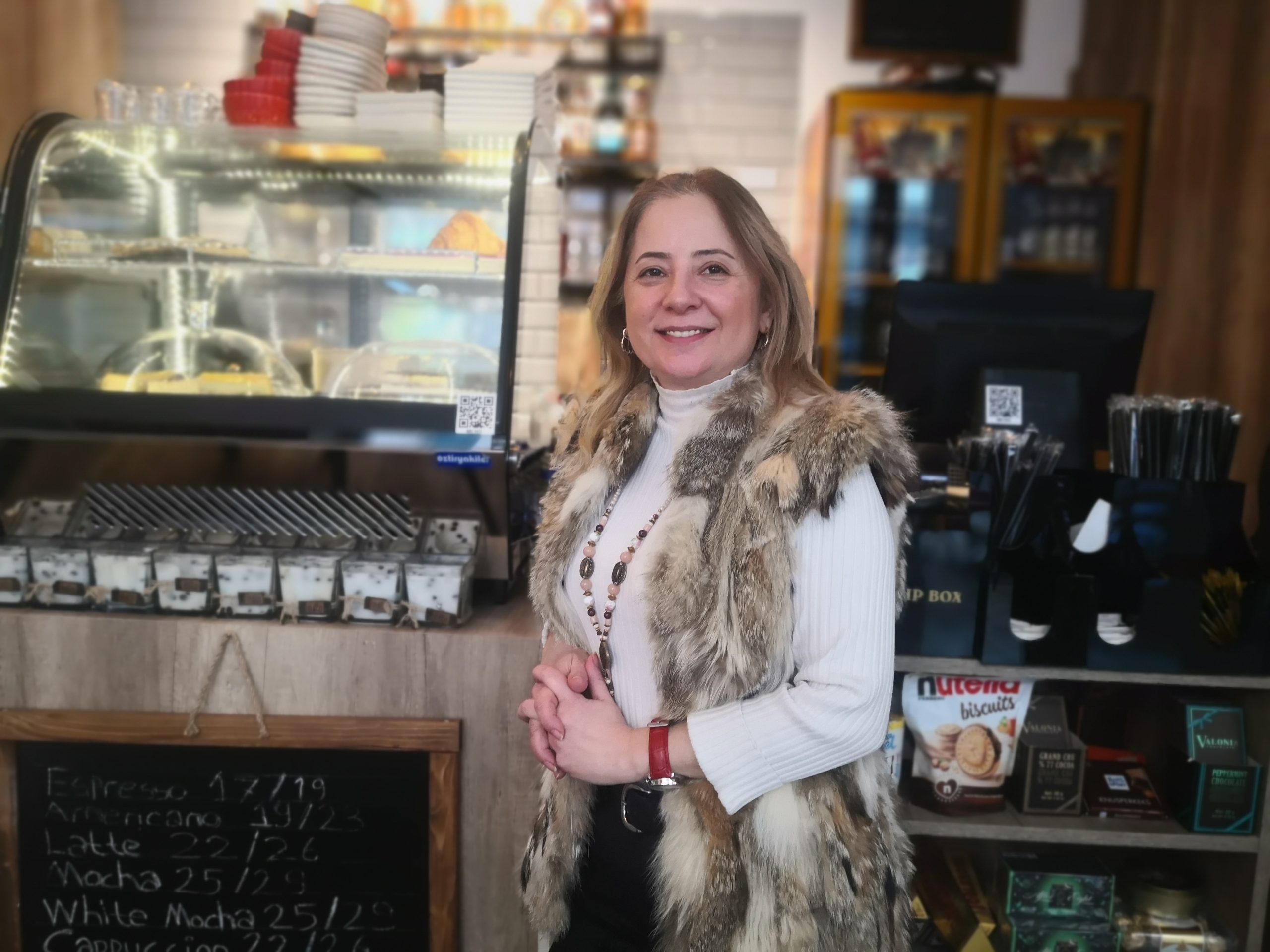 Aylin Kopan Özsavaş, tobacco & café bar konseptini Galataport’a taşıdı
