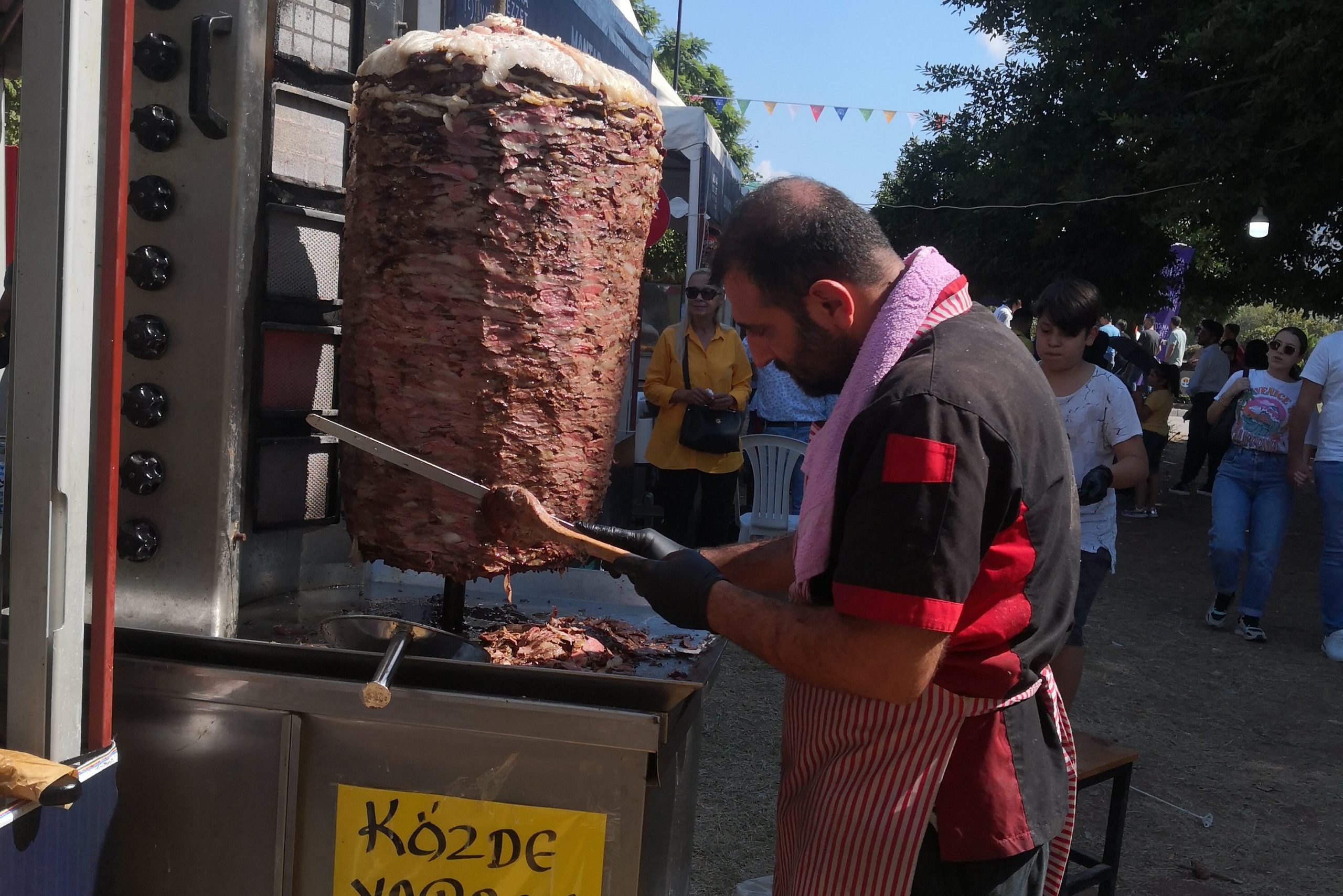 Adana üç günde et ve şalgam tüketim rekoru kırdı