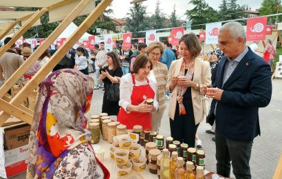 Slow Food Kastamonu Yeryüzü Pazarı açıldı